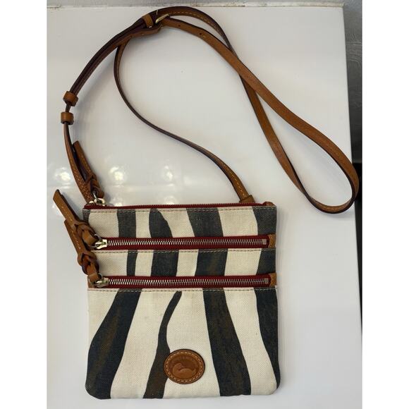 Vintage Dooney and Bourke Small Triple Zip Zebra Print Crossbody J343423 - Picture 1 of 14